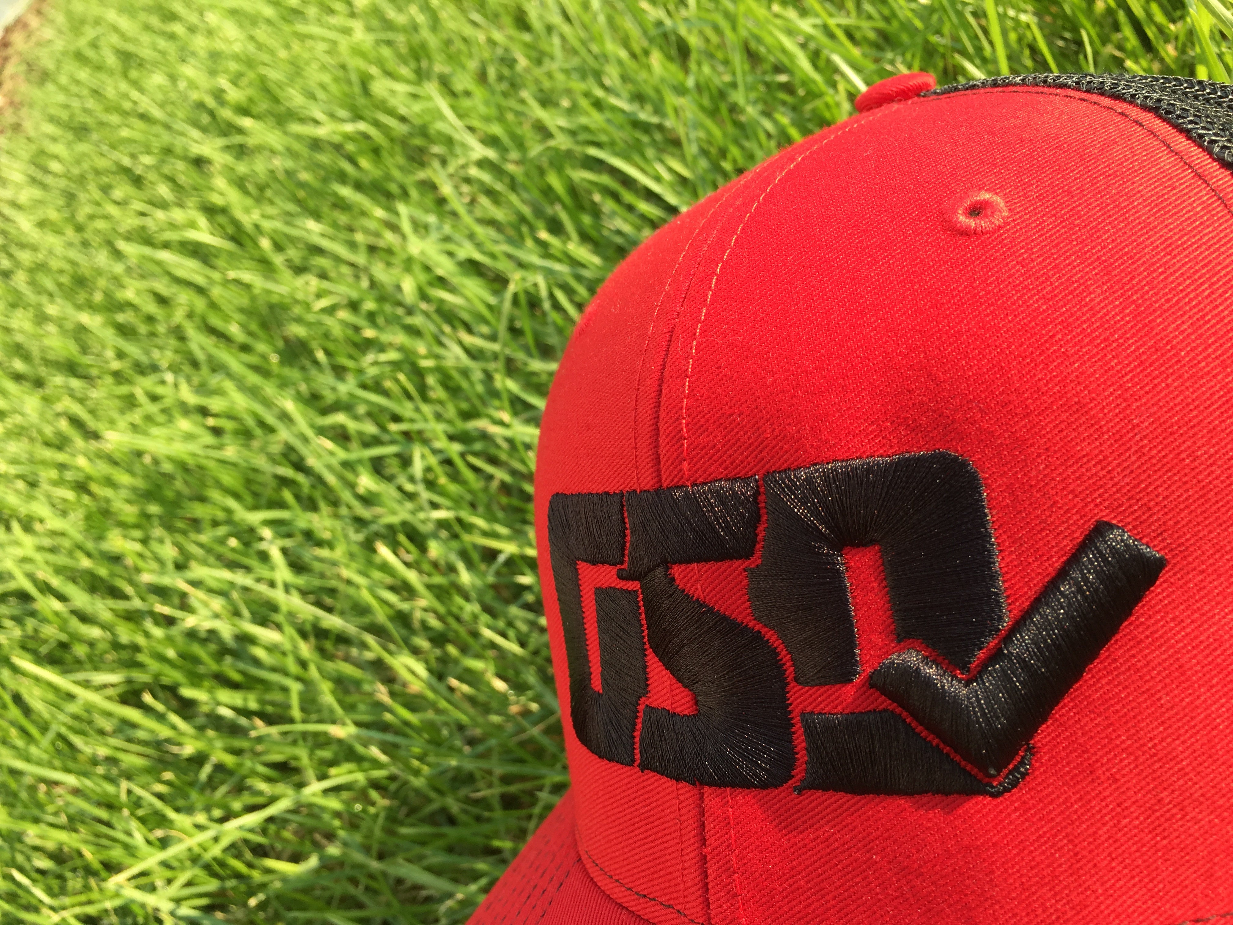GSD CLASSIC Mesh Snap Back Hat - Red / Black - “Dirty Bird”