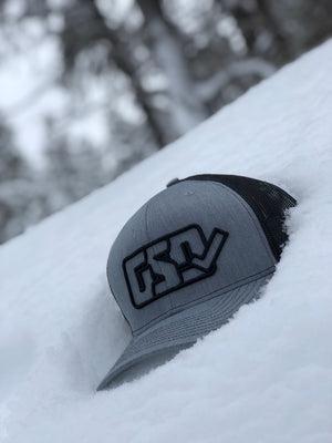 GSD OUTLINE Mesh Snap Back Hat - Heather Grey / Black - “The Admiral”